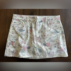 American Eagle Women’s Floral High-Rise A-Line Cream Skirt- size 12